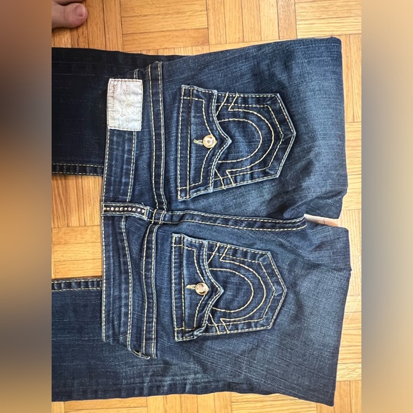 Jeans - Picture 2 of 3